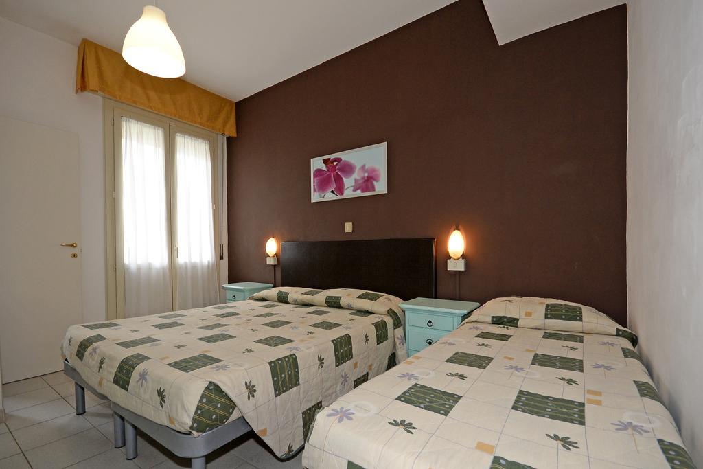 Hotel Al Ragno Чезенатіко Екстер'єр фото